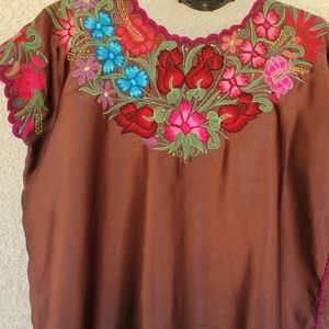 Women's Mexican embroidered top